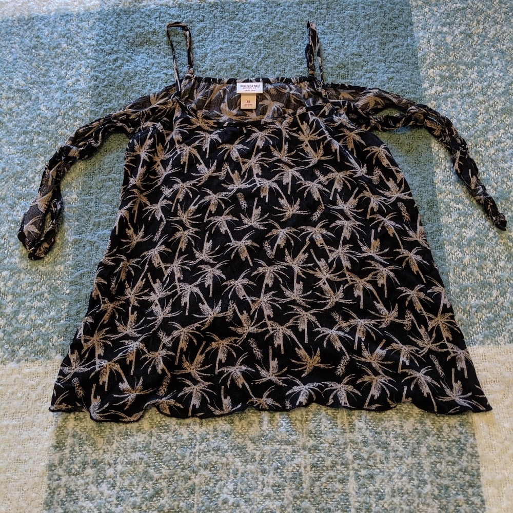 Black & Tan Palm Tree Patterned Cold Shoulder Top